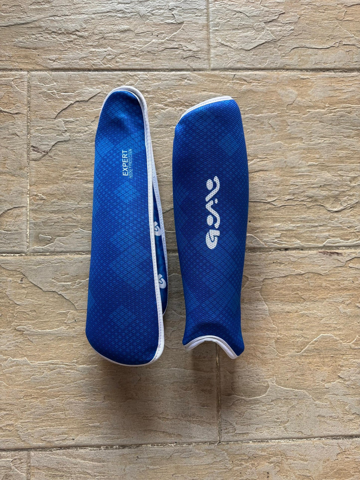 GoMo EXPERT SHINGUARD